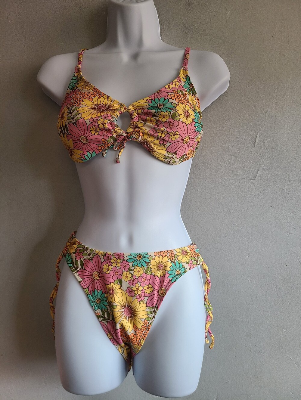 Womens XL bikini swim suit beige floral 70s-style bandeau top ruched side bottom